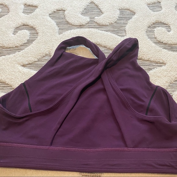 Lululemon Like new Size 10 Purple Bra - Picture 2 of 2
